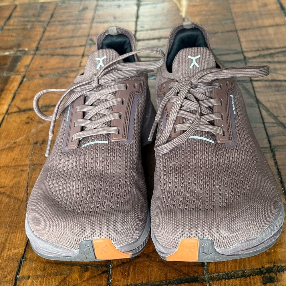 Flux Women's Brown Running Shoes